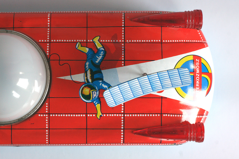 Illustration for article titled 17 Cosmic Toys From The Age Of The Space Race
